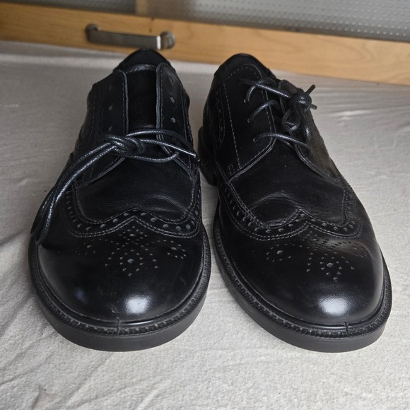 ECCO Wingtip Oxford Mens 9-9.5 Black Leather Brogue Dress Shoes Lace Up Like New